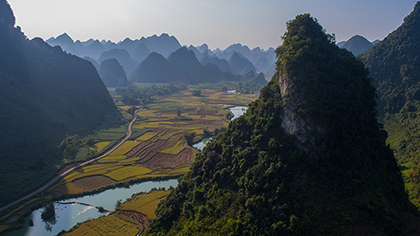 Hành trình thách thức khắc nghiệt