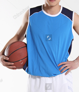 ÁO KHOÁC CHO ĐỘI TUYỂN BÓNG RỔ VIỆT NAM 2017